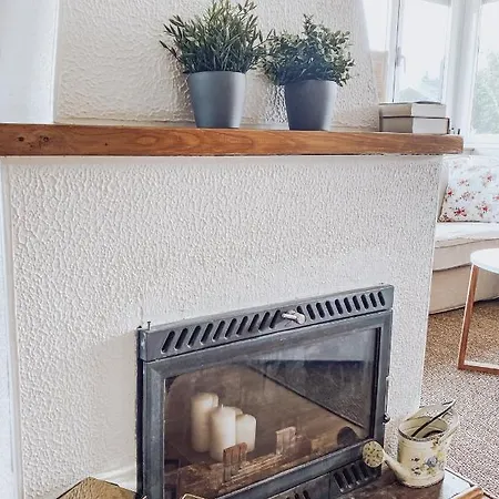 Bella Kalma, Acogedora Casa Con Parking, Jardin Y Wifi Kır Evi *