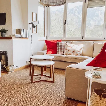 Bella Kalma, Acogedora Casa Con Parking, Jardin Y Wifi Kır Evi Llanes